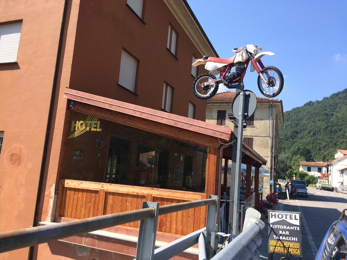 Hotel Miramonti Gorreto Екстер'єр фото